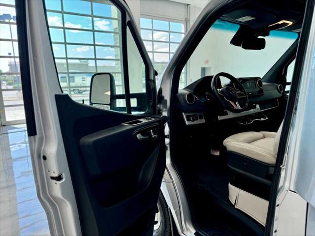 2021 Mercedes-Benz Sprinter 3500XD Chassis Standard Roof V6