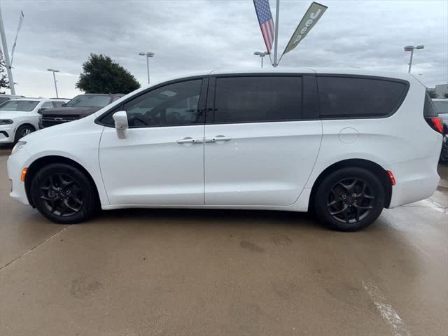 2020 Chrysler Pacifica Touring