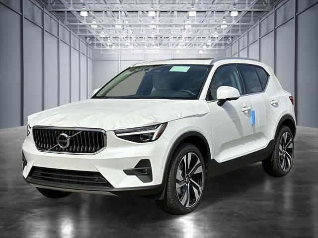 2025 Volvo XC40 B5 Ultra Bright Theme for sale in Alexandria, VA