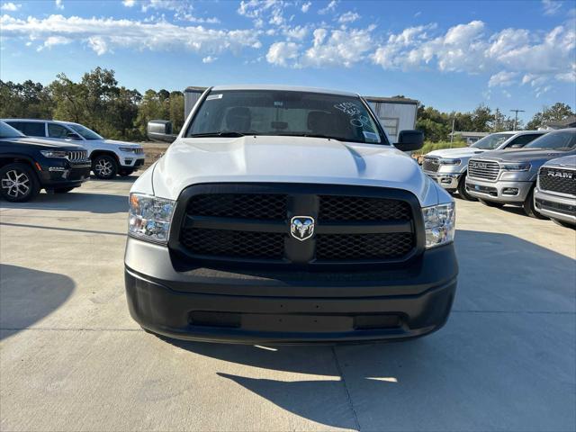 2024 RAM Ram 1500 Classic RAM 1500 CLASSIC TRADESMAN QUAD CAB 4X2 64 BOX