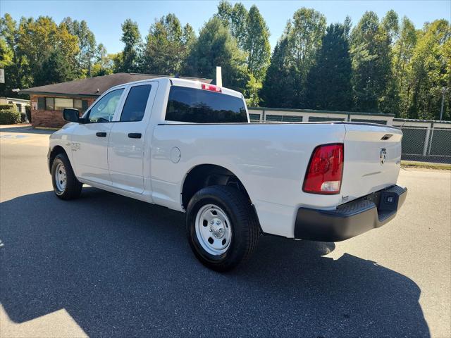 2024 RAM Ram 1500 Classic RAM 1500 CLASSIC TRADESMAN QUAD CAB 4X4 64 BOX