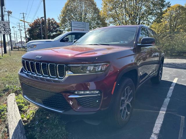 2025 Jeep Grand Cherokee GRAND CHEROKEE LIMITED 4X4