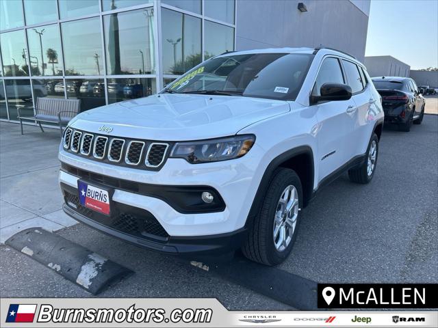 2025 Jeep Compass COMPASS LATITUDE 4X4