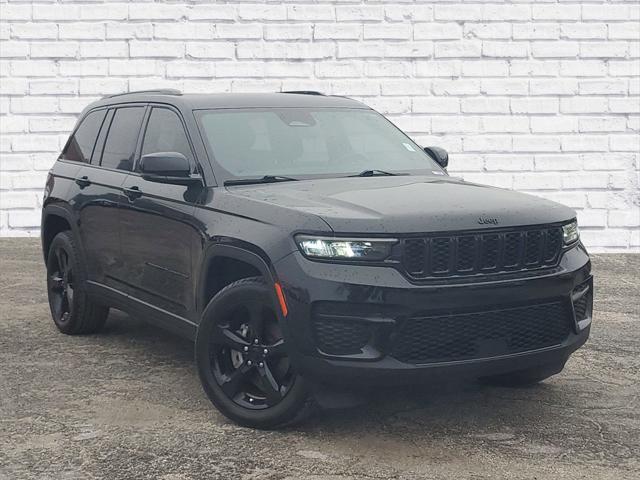 2022 Jeep Grand Cherokee Altitude 4x4