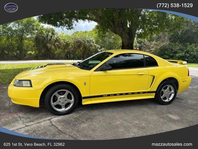 2002 Ford Mustang Premium Coupe 2D