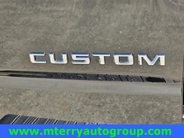 2024 Chevrolet Silverado 1500 4WD Crew Cab Short Bed Custom