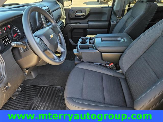 2024 Chevrolet Silverado 1500 4WD Crew Cab Short Bed Custom