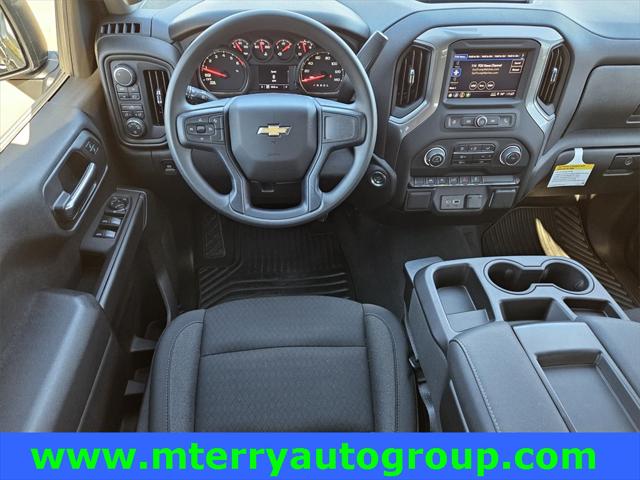 2024 Chevrolet Silverado 1500 4WD Crew Cab Short Bed Custom