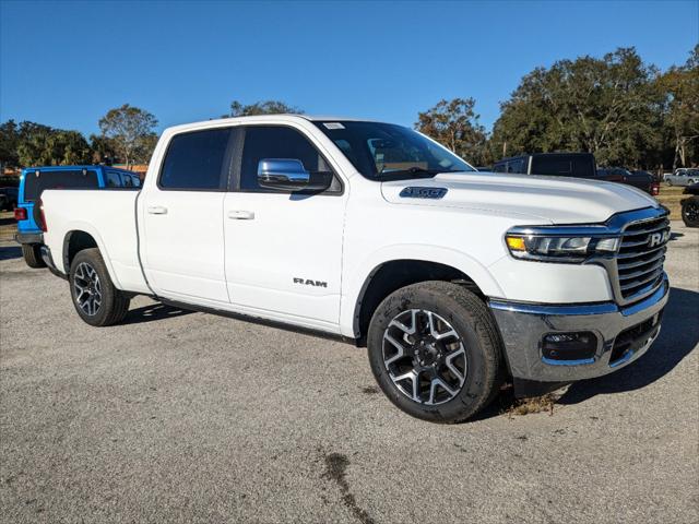 2025 RAM Ram 1500 RAM 1500 LARAMIE CREW CAB 4X4 64 BOX
