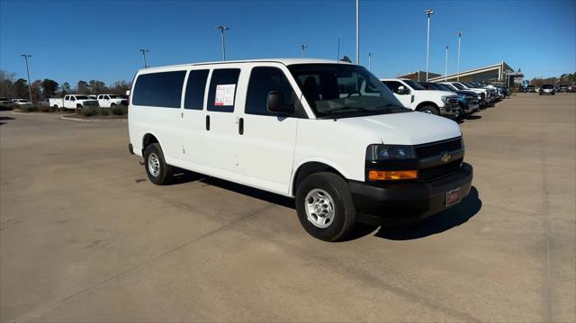 2023 Chevrolet Express Passenger RWD 3500 Extended Wheelbase LS 2023 Chevrolet Express Passenger RWD 3500 Extended Wheelbase LS