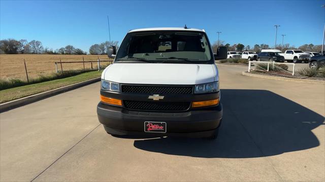 2023 Chevrolet Express Passenger RWD 3500 Extended Wheelbase LS 2023 Chevrolet Express Passenger RWD 3500 Extended Wheelbase LS