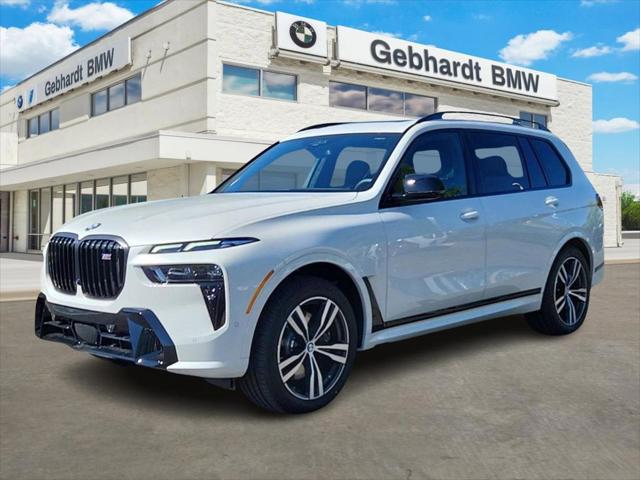 2025 BMW X7 M60i