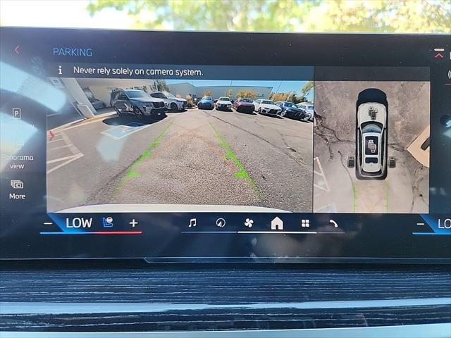 2025 BMW X7 M60i