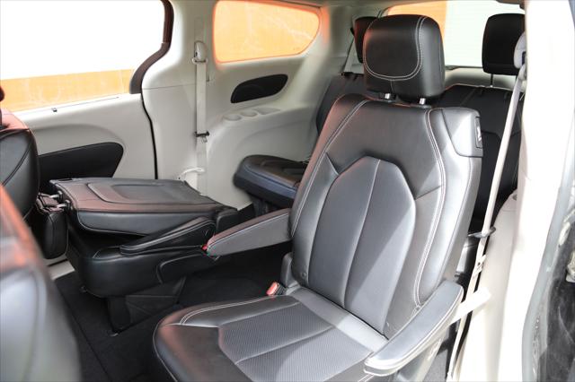 2020 Chrysler Voyager LXI