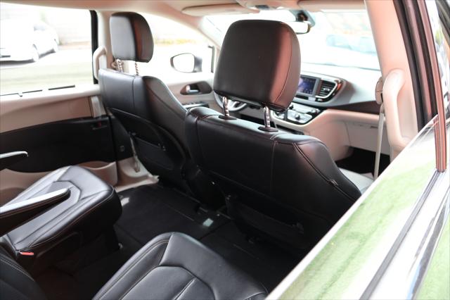 2020 Chrysler Voyager LXI
