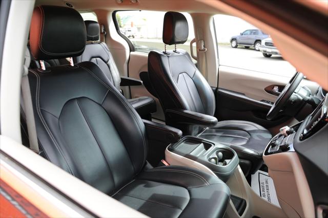 2020 Chrysler Voyager LXI