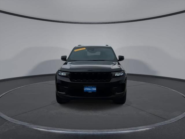 2025 Jeep Grand Cherokee GRAND CHEROKEE ALTITUDE 4X2