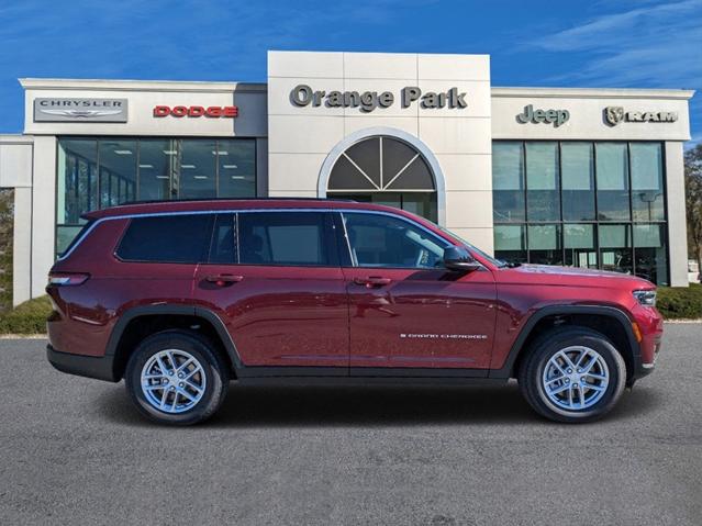 2025 Jeep Grand Cherokee GRAND CHEROKEE L LAREDO X 4X4