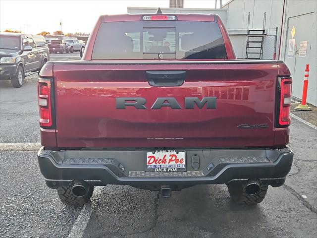 2025 RAM Ram 1500 RAM 1500 WARLOCK CREW CAB 4X4 57 BOX