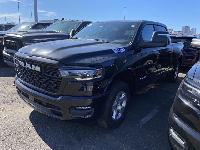 2025 RAM Ram 1500 RAM 1500 BIG HORN CREW CAB 4X4 64 BOX