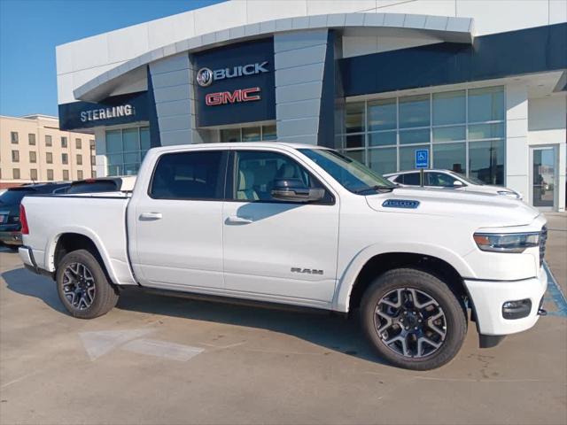 2025 RAM Ram 1500 RAM 1500 LARAMIE CREW CAB 4X2 57 BOX