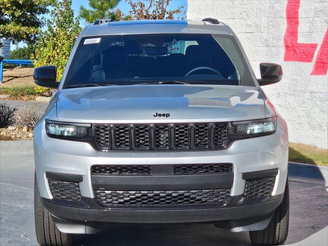 2025 Jeep Grand Cherokee GRAND CHEROKEE L ALTITUDE X 4X4