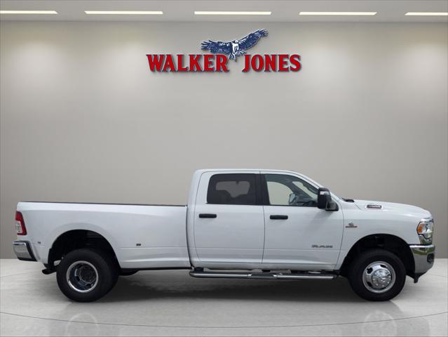 2023 RAM 3500 Big Horn Crew Cab 4x4 8 Box