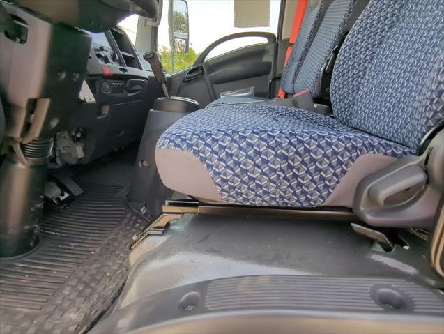 2025 Chevrolet 5500 176" Wheelbase
