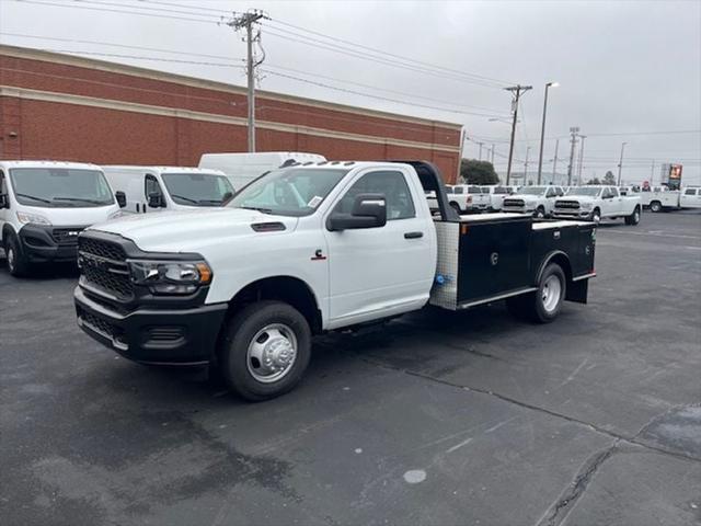 2024 RAM Ram 3500 Chassis Cab RAM 3500 TRADESMAN CHASSIS REGULAR CAB 4X4 84 CA