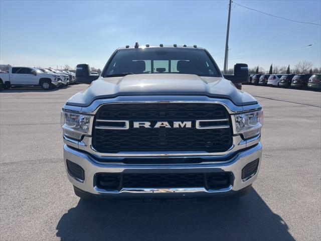 2024 RAM Ram 3500 RAM 3500 TRADESMAN CREW CAB 4X4 8 BOX