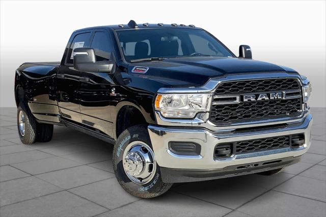 2024 RAM Ram 3500 RAM 3500 TRADESMAN CREW CAB 4X4 8 BOX