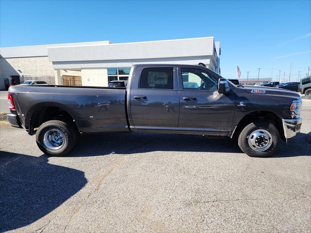 2024 RAM Ram 3500 RAM 3500 TRADESMAN CREW CAB 4X4 8 BOX