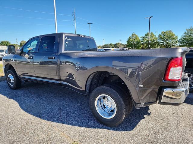 2024 RAM Ram 3500 RAM 3500 TRADESMAN CREW CAB 4X4 8 BOX