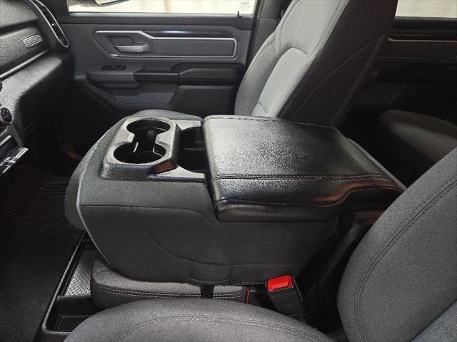 2021 Ram 1500 Big Horn Crew Cab 4x4 5'7" Box