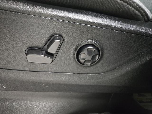 2021 Ram 1500 Big Horn Crew Cab 4x4 5'7" Box