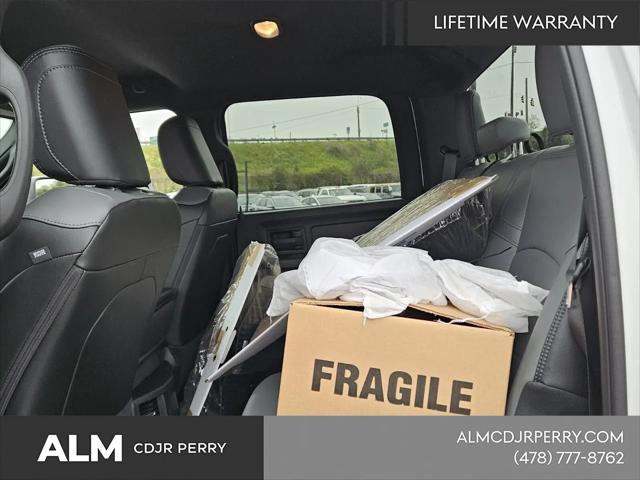 2024 Ram 2500 Tradesman Crew Cab 4x4 8' Box