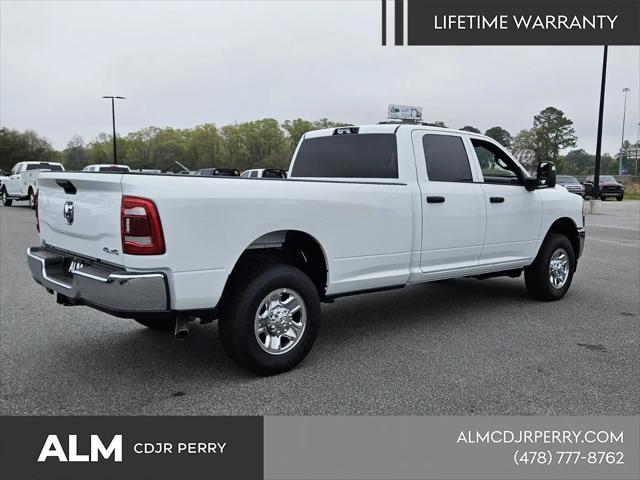 2024 Ram 2500 Tradesman Crew Cab 4x4 8' Box