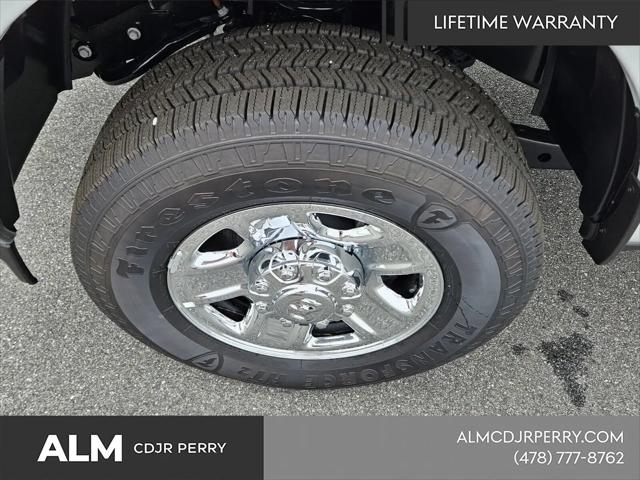 2024 Ram 2500 Tradesman Crew Cab 4x4 8' Box