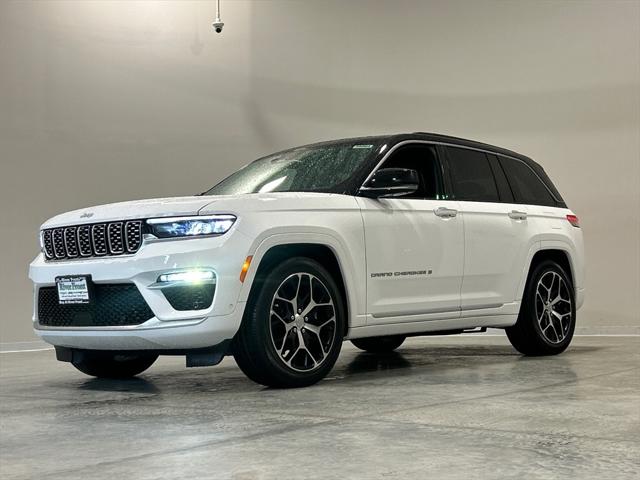 2025 Jeep Grand Cherokee GRAND CHEROKEE SUMMIT RESERVE 4X4