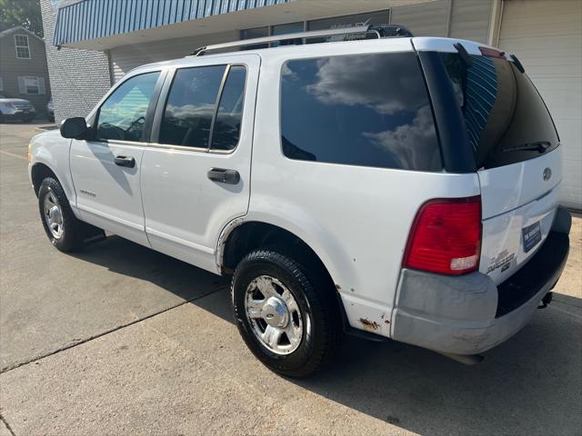 2002 Ford Explorer XLS