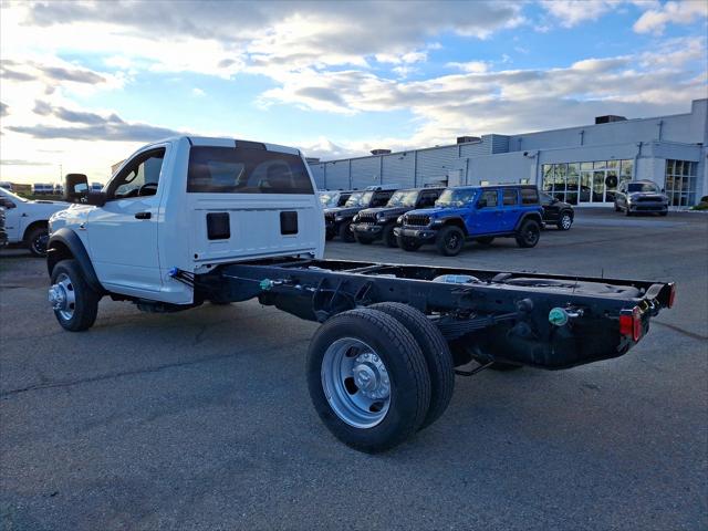 2024 RAM Ram 5500 Chassis Cab RAM 5500 TRADESMAN CHASSIS REGULAR CAB 4X4 84 CA