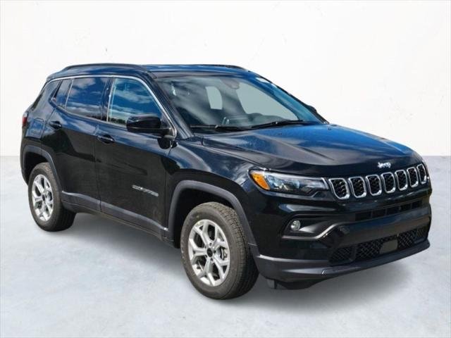 2025 Jeep Compass COMPASS SPORT 4X4