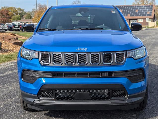 2025 Jeep Compass COMPASS SPORT 4X4