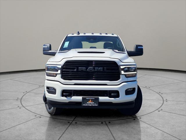 2024 RAM Ram 3500 RAM 3500 LARAMIE CREW CAB 4X4 8 BOX