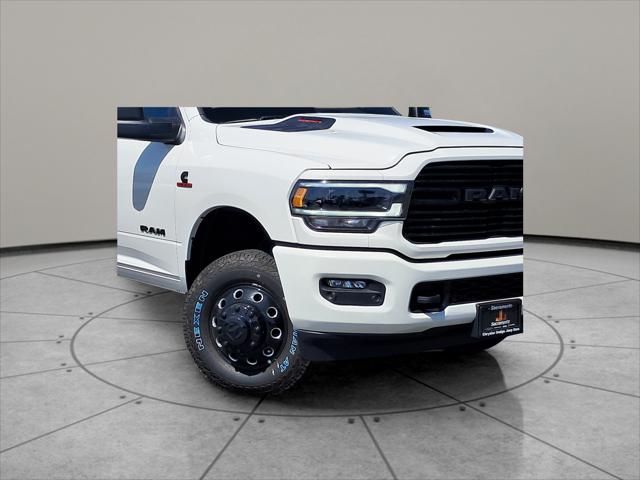 2024 RAM Ram 3500 RAM 3500 LARAMIE CREW CAB 4X4 8 BOX