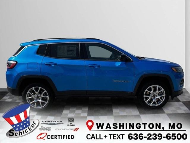 2025 Jeep Compass COMPASS LATITUDE 4X4