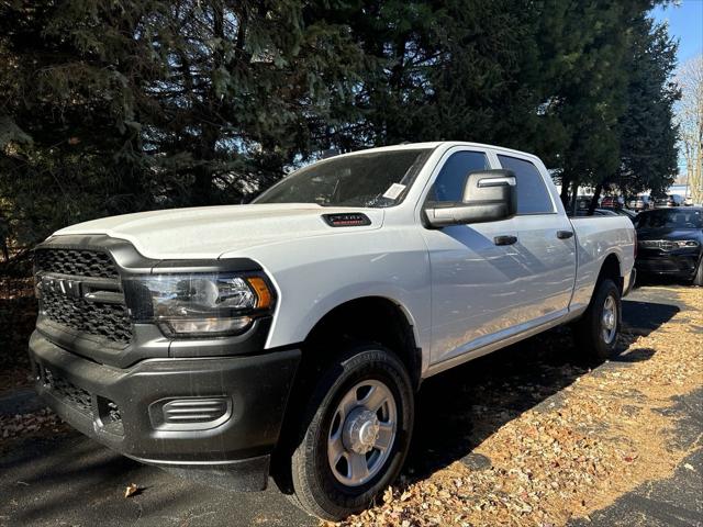 2024 RAM Ram 2500 RAM 2500 TRADESMAN CREW CAB 4X4 64 BOX