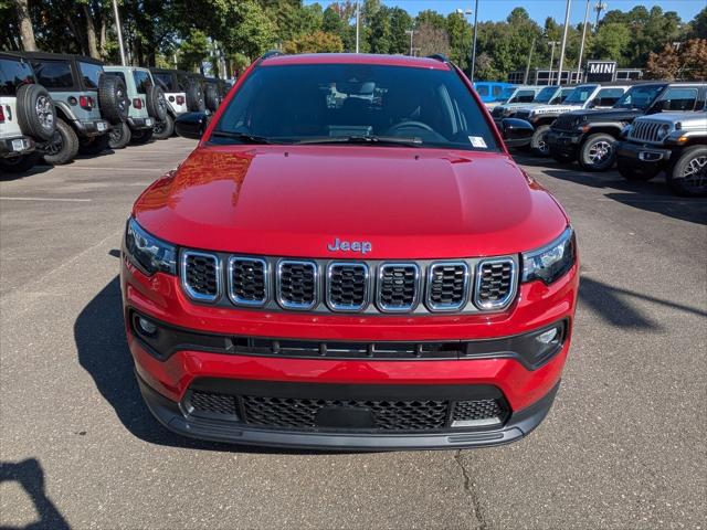 2025 Jeep Compass COMPASS LATITUDE 4X4