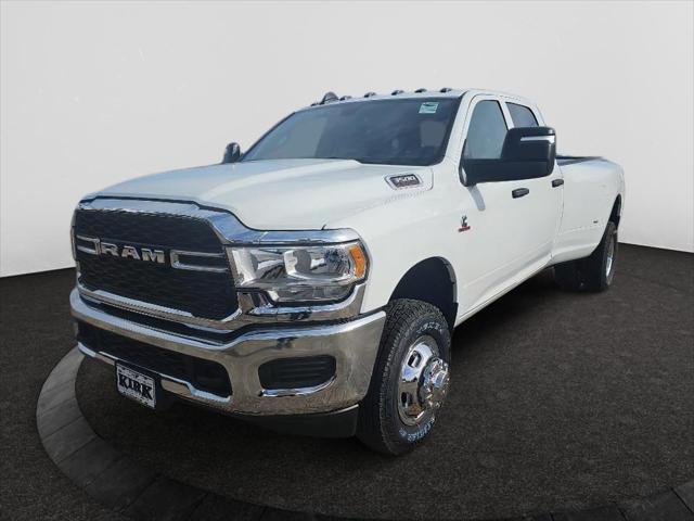 2024 RAM Ram 3500 RAM 3500 TRADESMAN CREW CAB 4X4 8 BOX