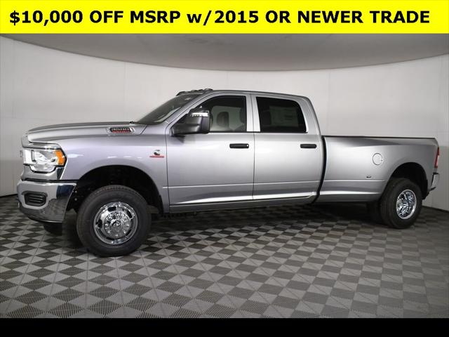 2024 RAM Ram 3500 RAM 3500 TRADESMAN CREW CAB 4X4 8 BOX